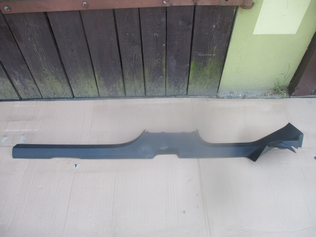 фото №1, Молдинг порог правая 2gm853372 vw t-cross