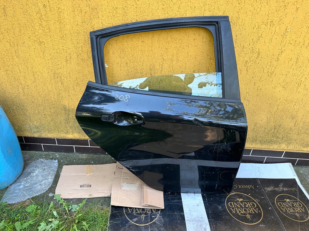 фото №4, Peugeot 208 двері задні праве