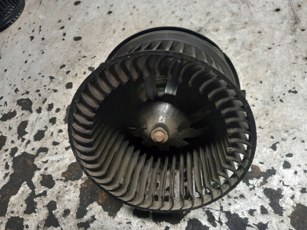 фото №3, Воздуходувка вентилятор peugeot 206