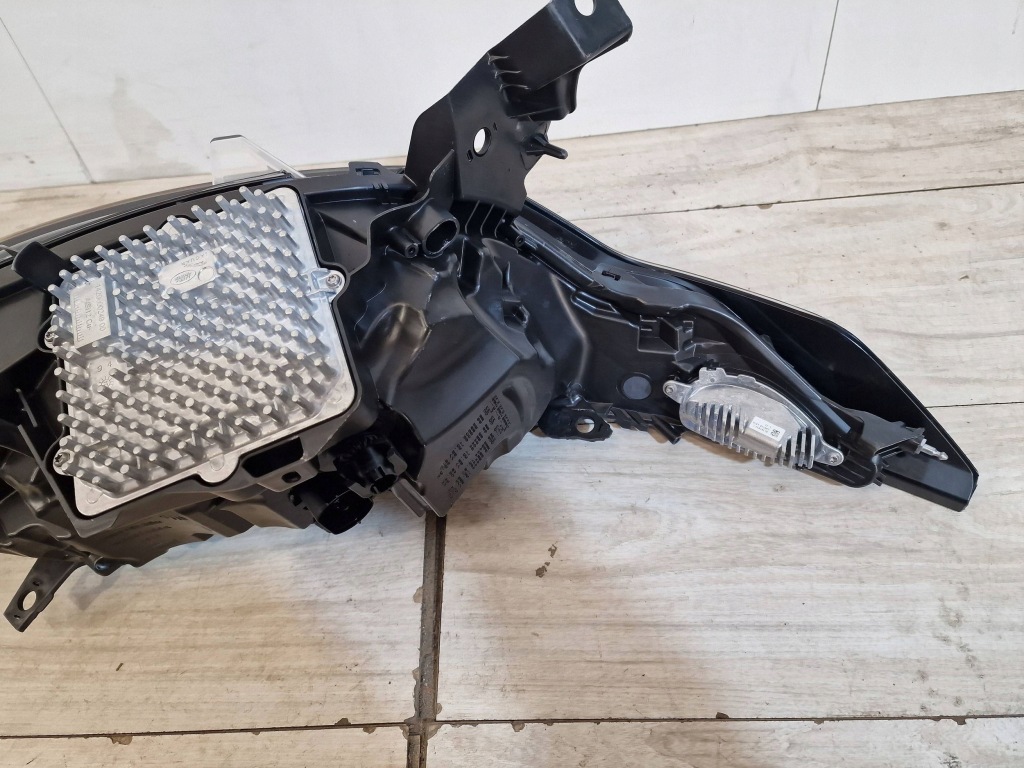 фото №9, Land rover discovery 5 v nowa лампа левая led high my42-13w030h