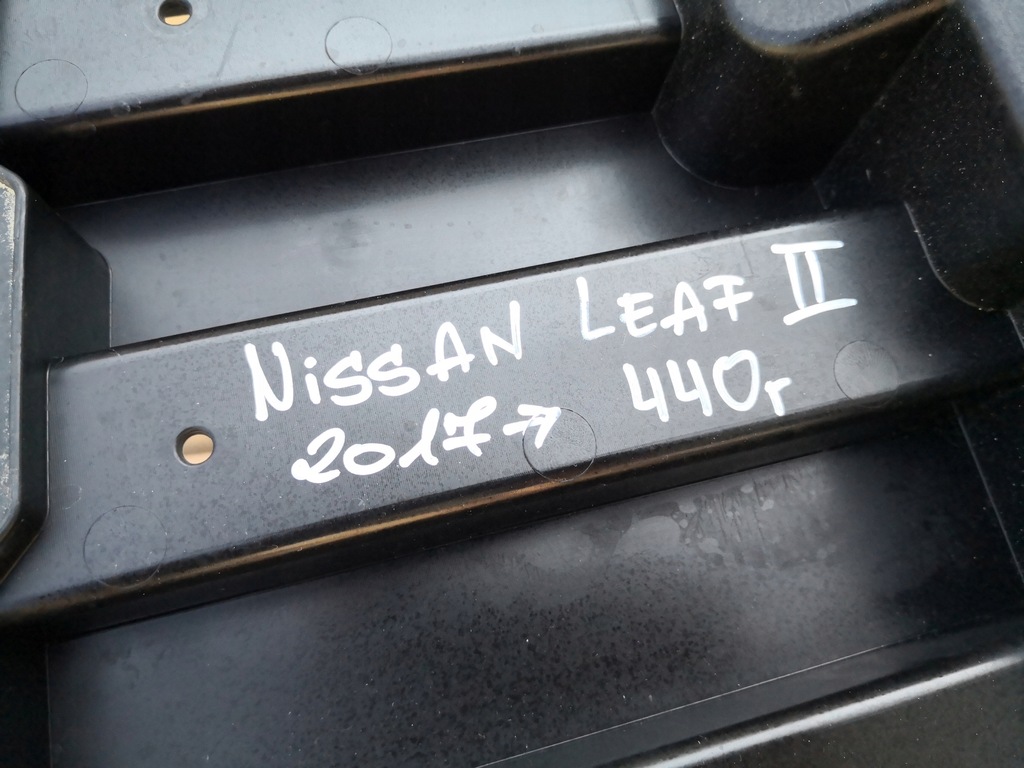 фото №11, Nissan leaf ii 17- плита защита pod бампер перед