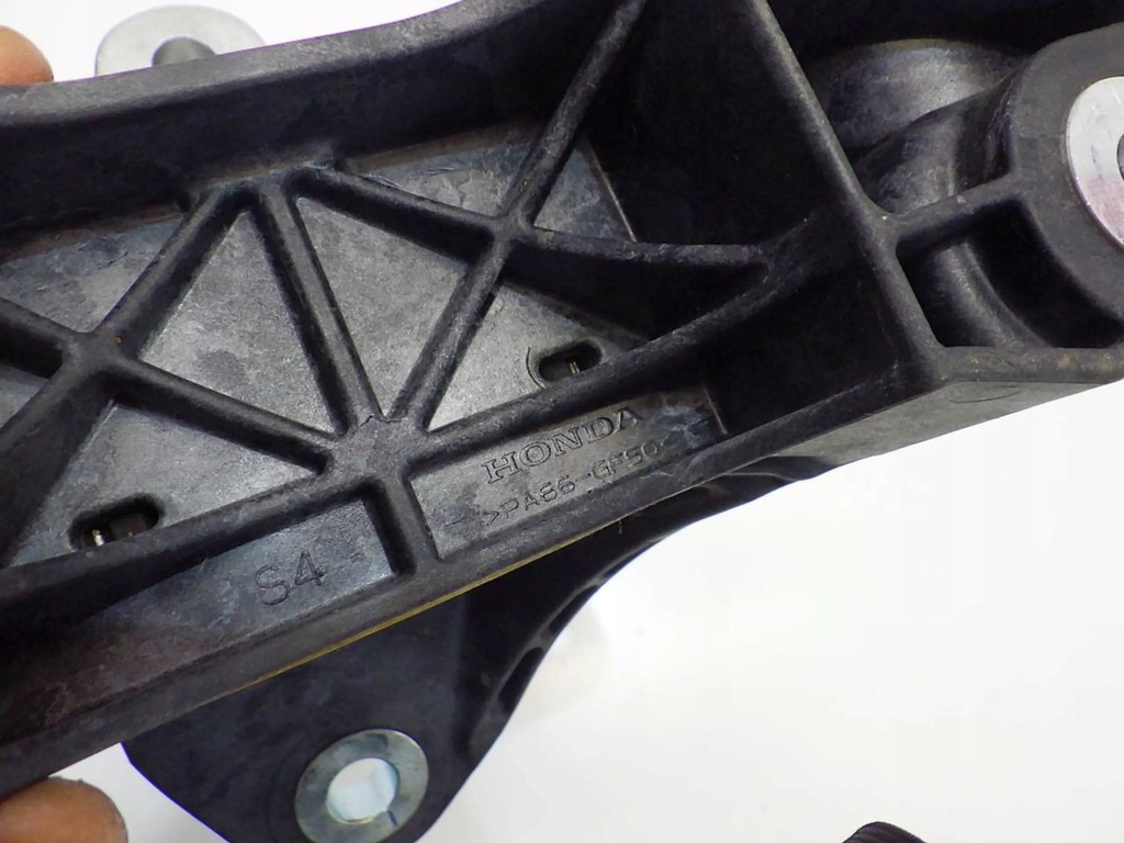 фото №6, Honda jazz v 1.5 ehev 2021 подушка кронштейн коробки