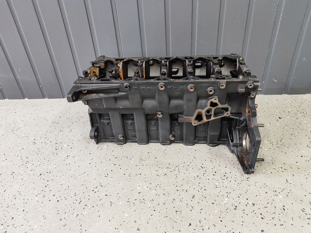 фото №10, Bmw 5 e60 e61 2004 с передний блок двигателя