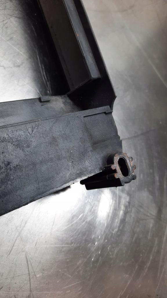 фото №4, Защита рама рамка радиатора 9492961 volvo s60 v70 ii s80