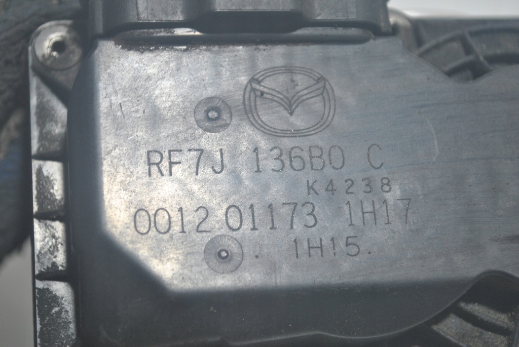 фото №6, Дроссельная заслонка mazda 5 i rf7j136b0c
