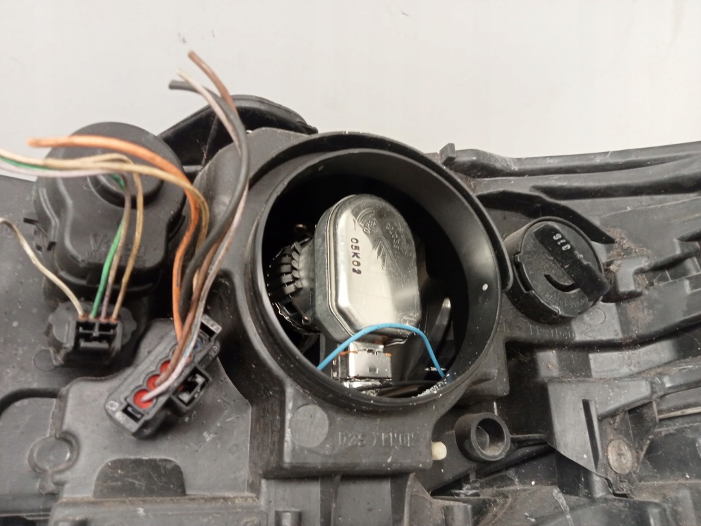 фото №9, Лампа права перед передня renault laguna ii lift ксенон 8200555906 europa