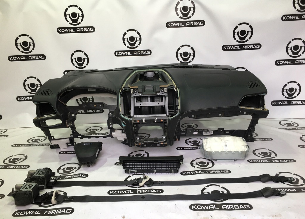 фото №1, Ford s-max vignale приборная панель консоль подушка безопасности ремни org