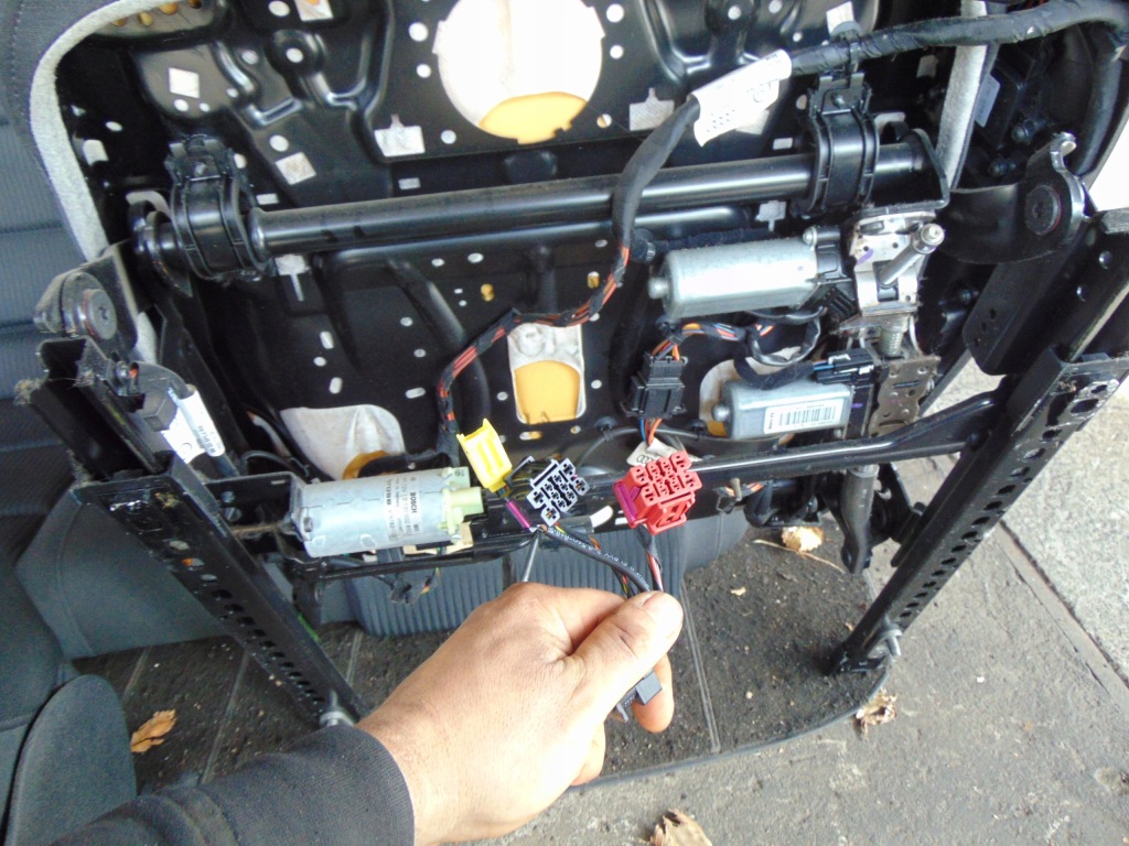 фото №9, Сидіння електрично керовані заднє сидіння audi a4 b8 sedan матеріал підігрів