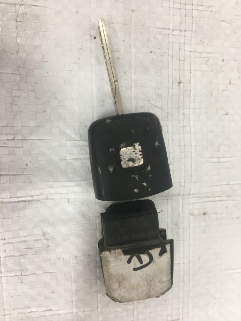 фото №1, Seat leon ii toledo iii ключ pilot 1k0959753g