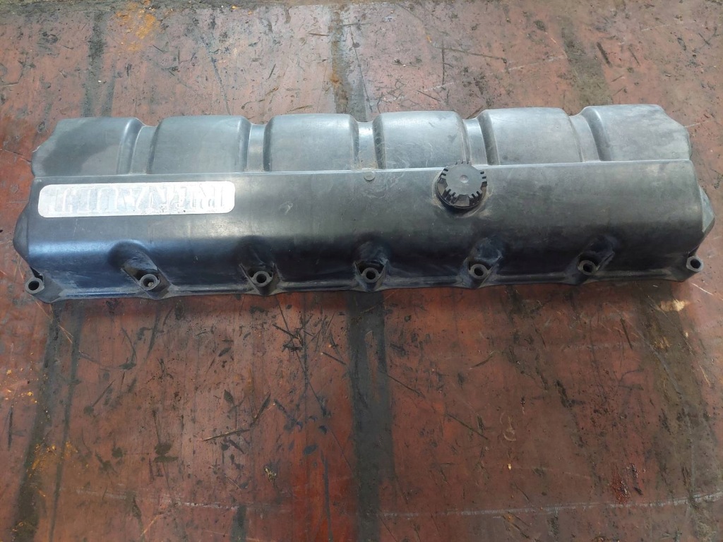 Кришка клапанів renault premium i 420 dci в Україні