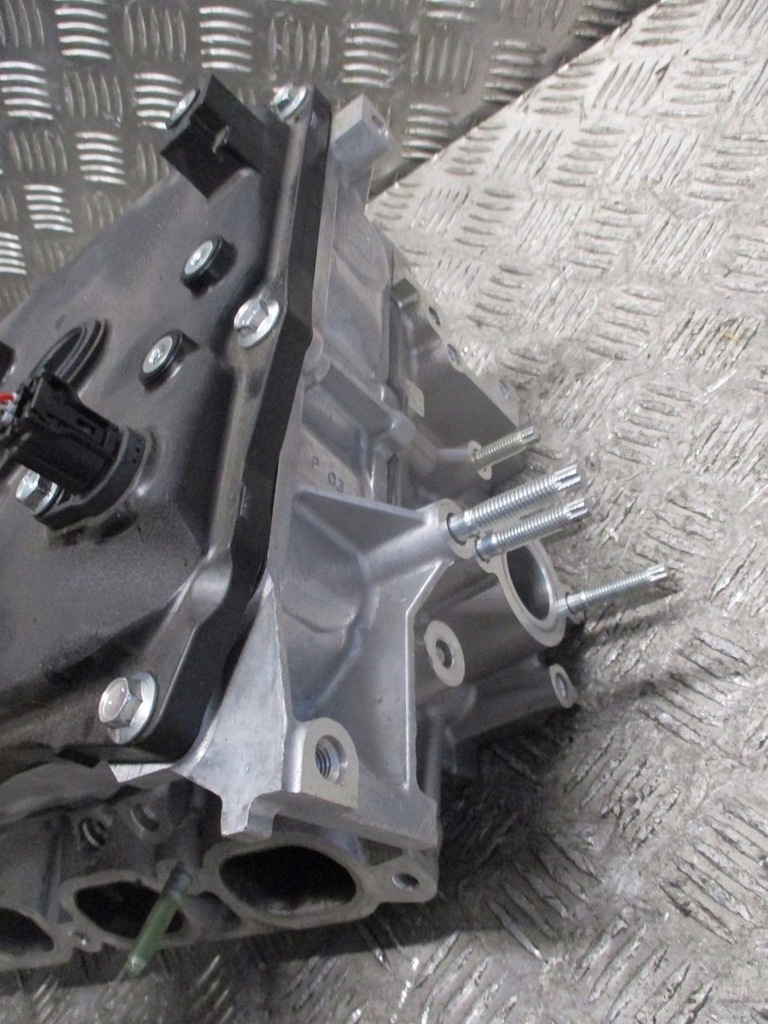 фото №7, Головка toyota corolla 20r 1,8hybr 1319822150