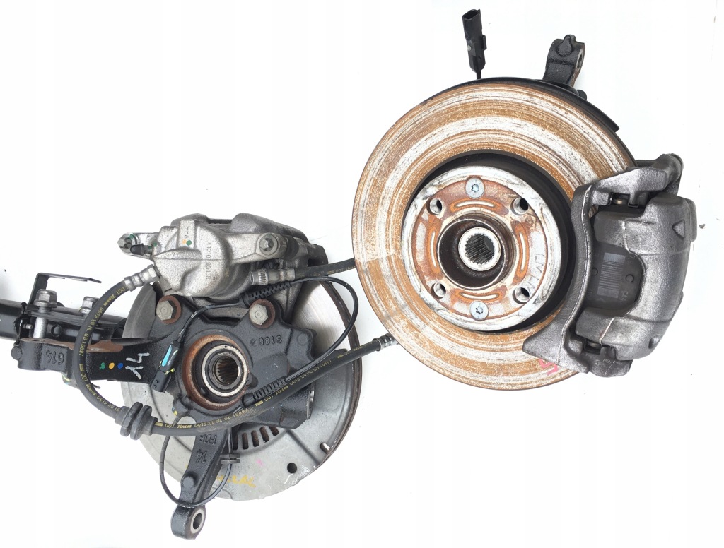 фото №1, Renault clio v 1.0 tce 1.3 права поворотний кулак ступиця