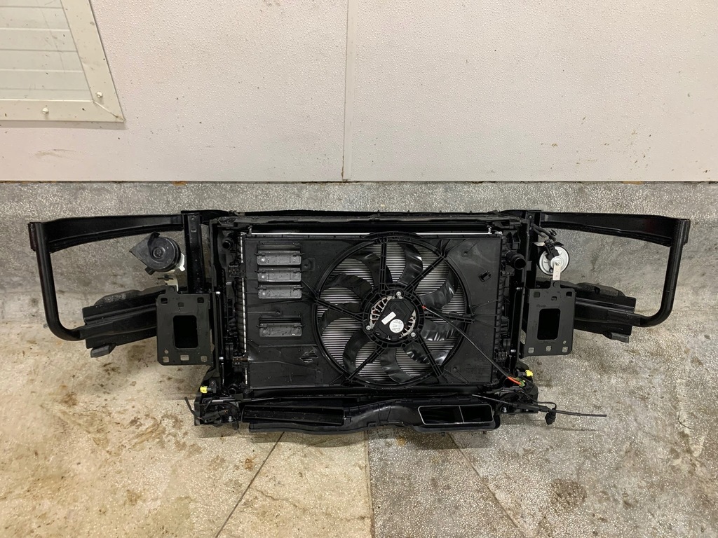 фото №9, Vw passat b9 24r. kompletny перед радиатор бампер капот лампы бампер