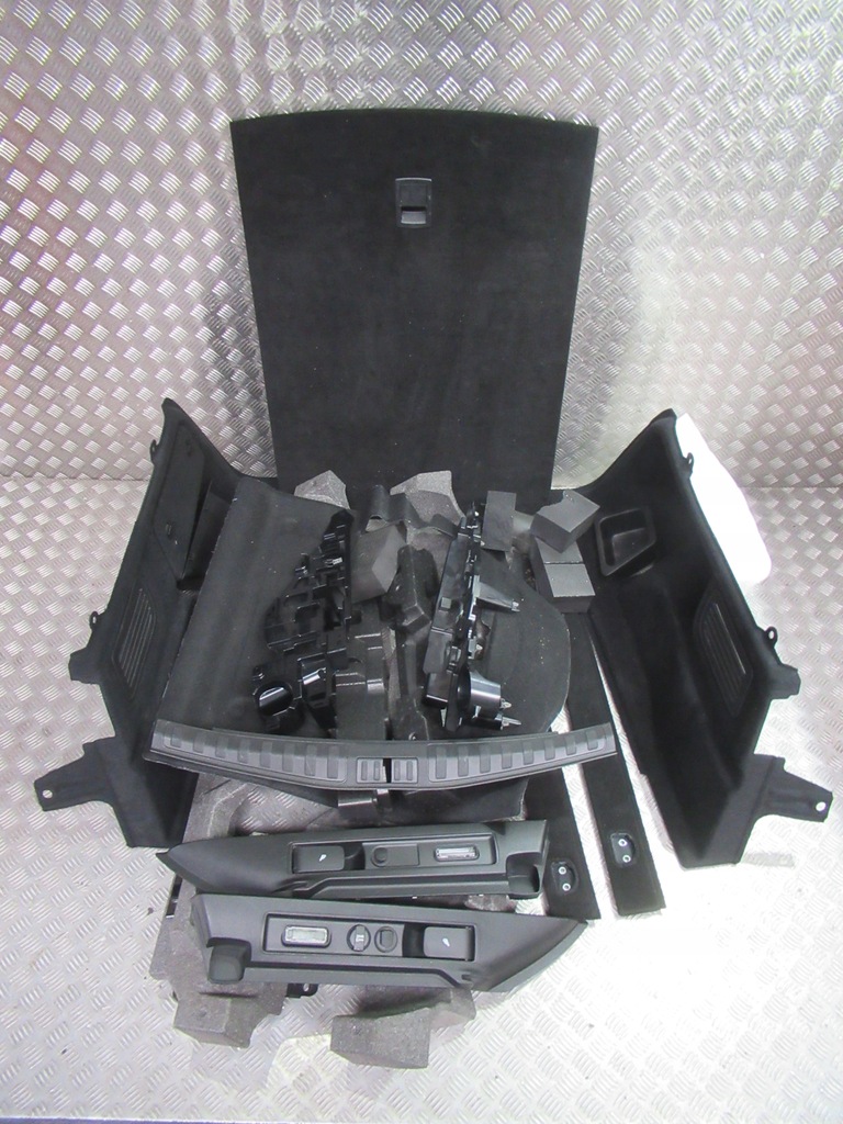 фото №8, Alfa romeo stelvio обивка багажника комплект