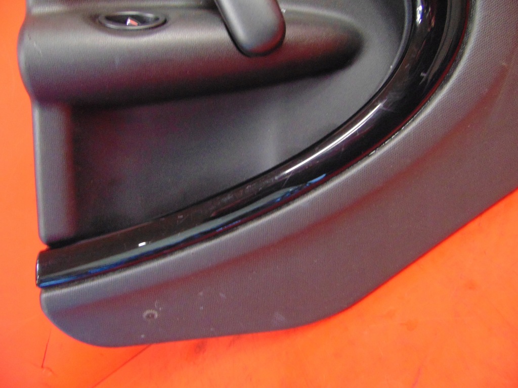 фото №4, Mini countryman r60 обшивка дверь правый задняя euro