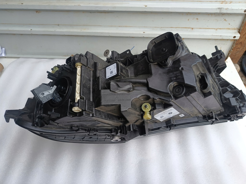 Bmw x5 g05 x6 g06 lci рестайлинг  фара правая  перед full led czerna 5a5d2e4 23r- с Разборки