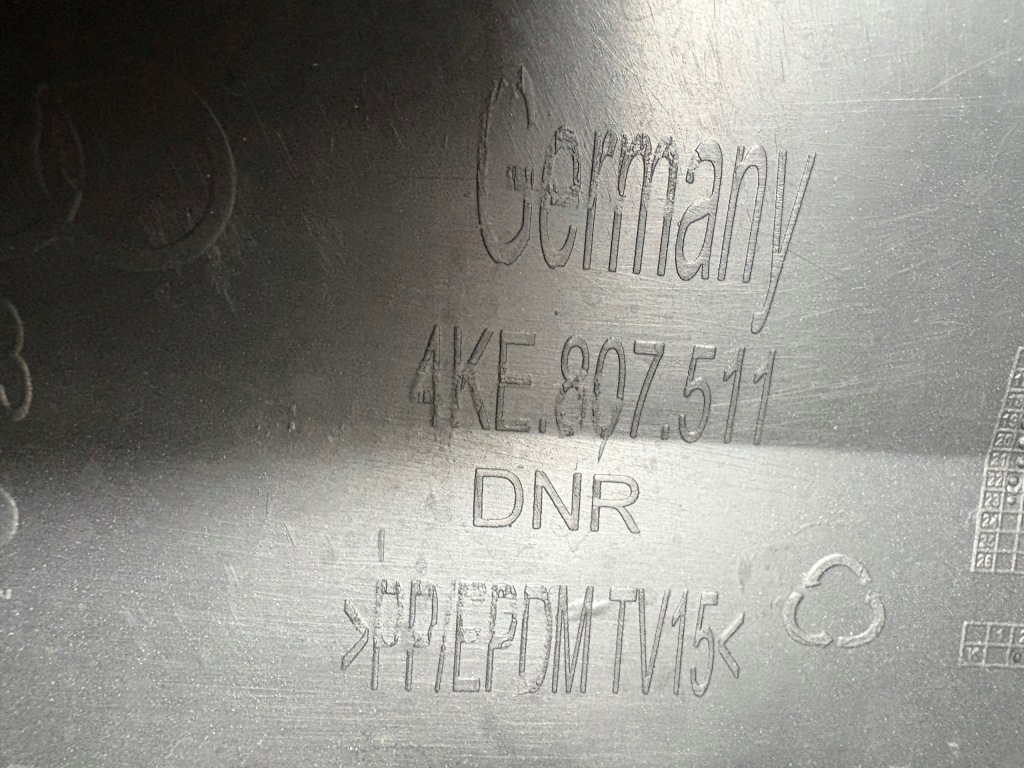 фото №15, Бампер задняя audi e-tron 4ke s line 4ke807511