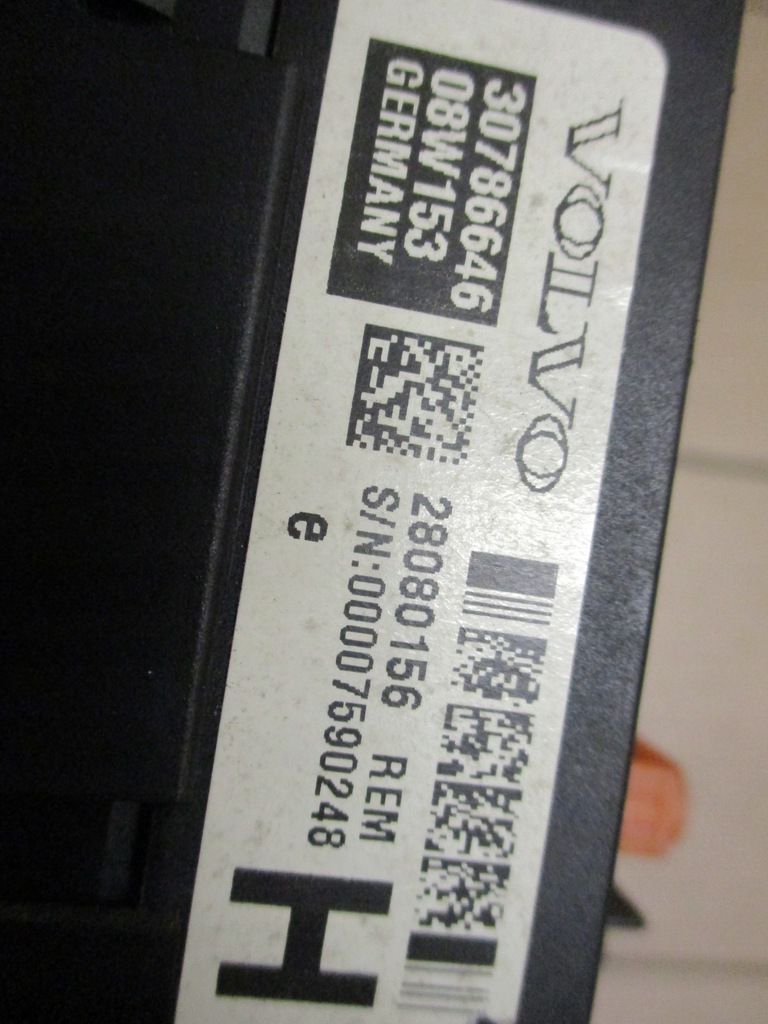 фото №6, Бортовий комп'ютер замок запалювання volvo s60 i lift 2.4 d5 08r 31272463 aa