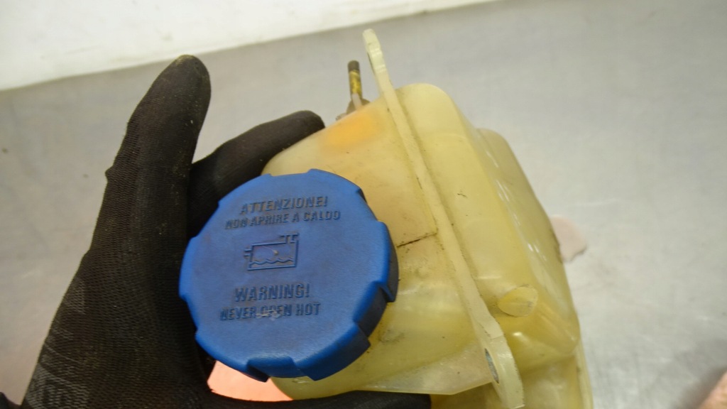 фото №5, Бачок расширительный alfa romeo 159 1.9jtd