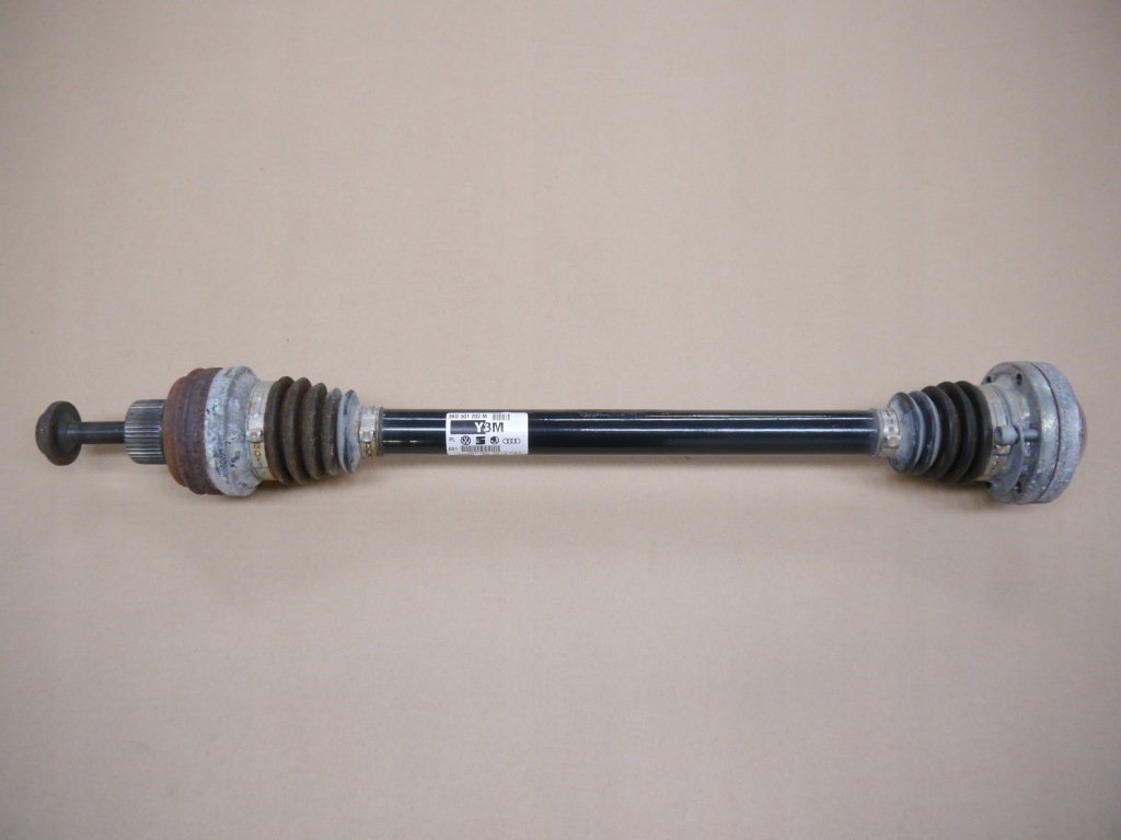 Купить Audi a4 b8 a5 приводной вал задняя 8k0501203m