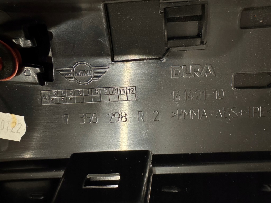 Mini cooper f57 правая накладка молдинг Доставка