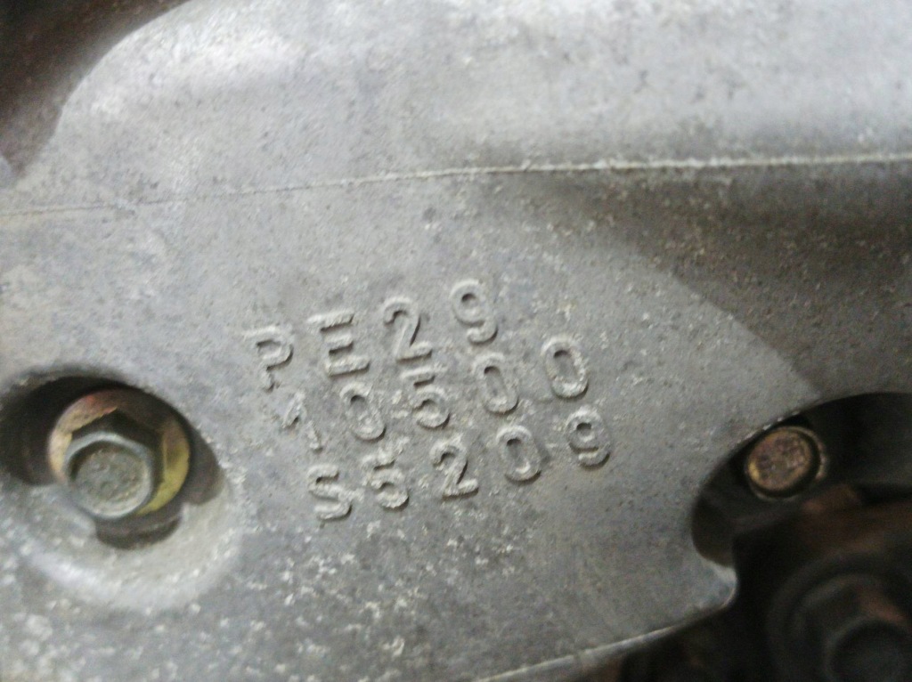 Двигун комплектний  бензин pe27 2.0 skyactiv-g hybrid mazda 3 iv 2019- Зі Шроту