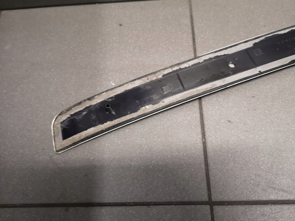 фото №8, Накладка порог правый задняя vw phaeton 3d0853540a