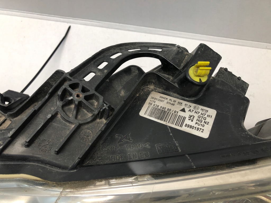 фото №9, Лампа перед ліва 9683684080 peugeot 207