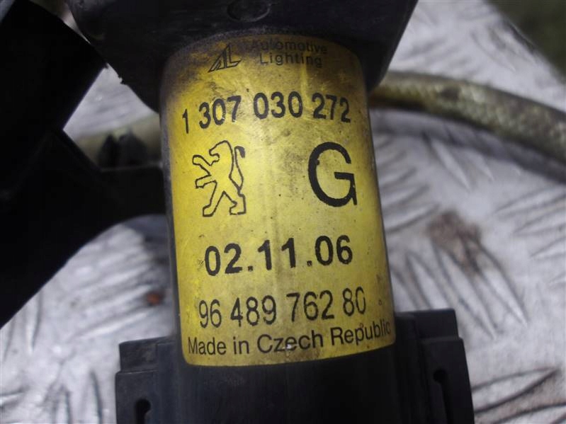 фото №3, Омыватель лампы фара peugeot 407 lift sw