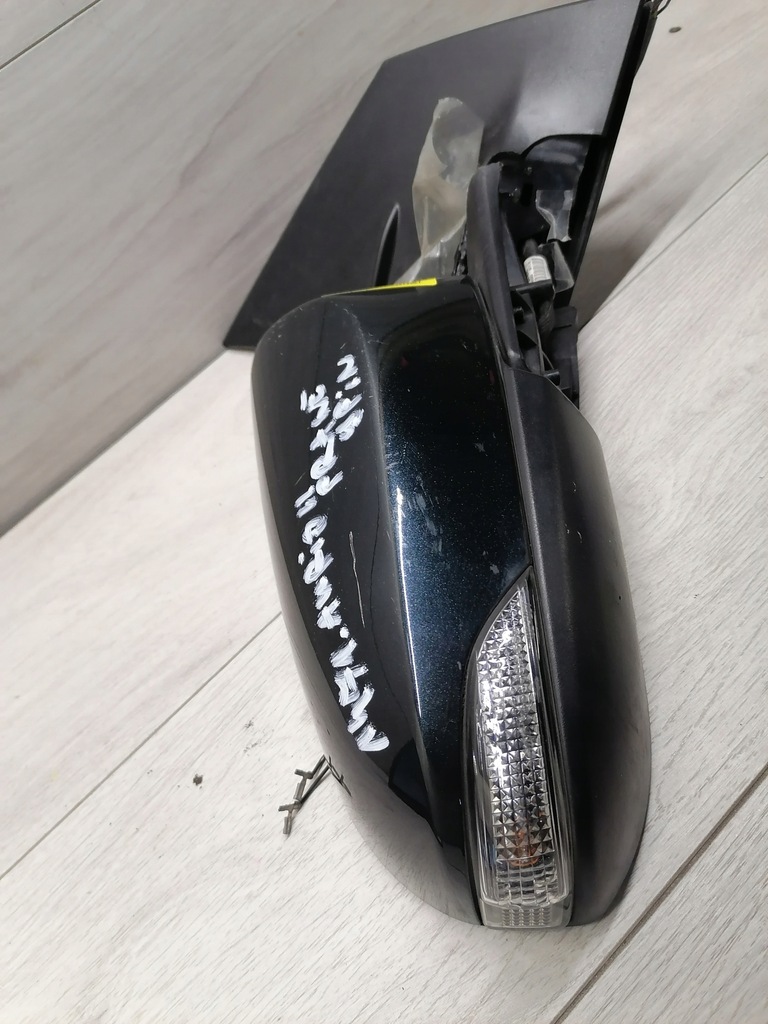 фото №6, Toyota auris ii зеркало правое 9 pin - 8791002f10