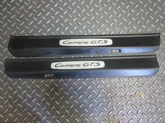 фото №1, Накладки порогові накладки 99155530320 porsche 991