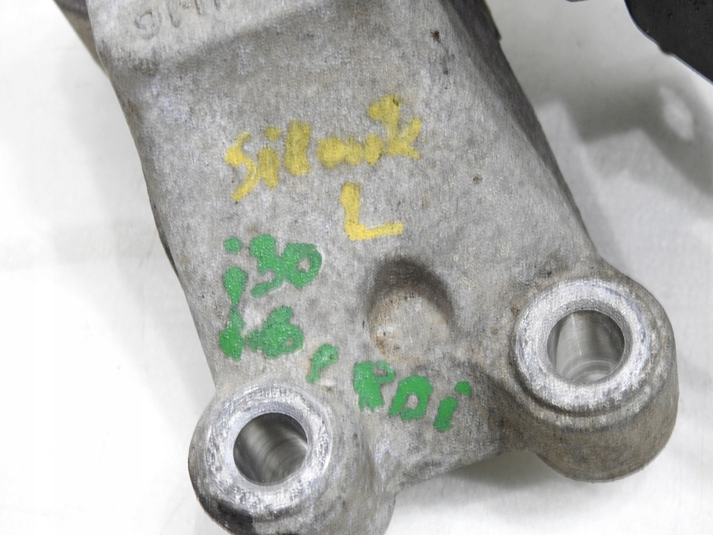 фото №6, Кронштейн подушка двигателя левая hyundai i30 i 1.6 crdi