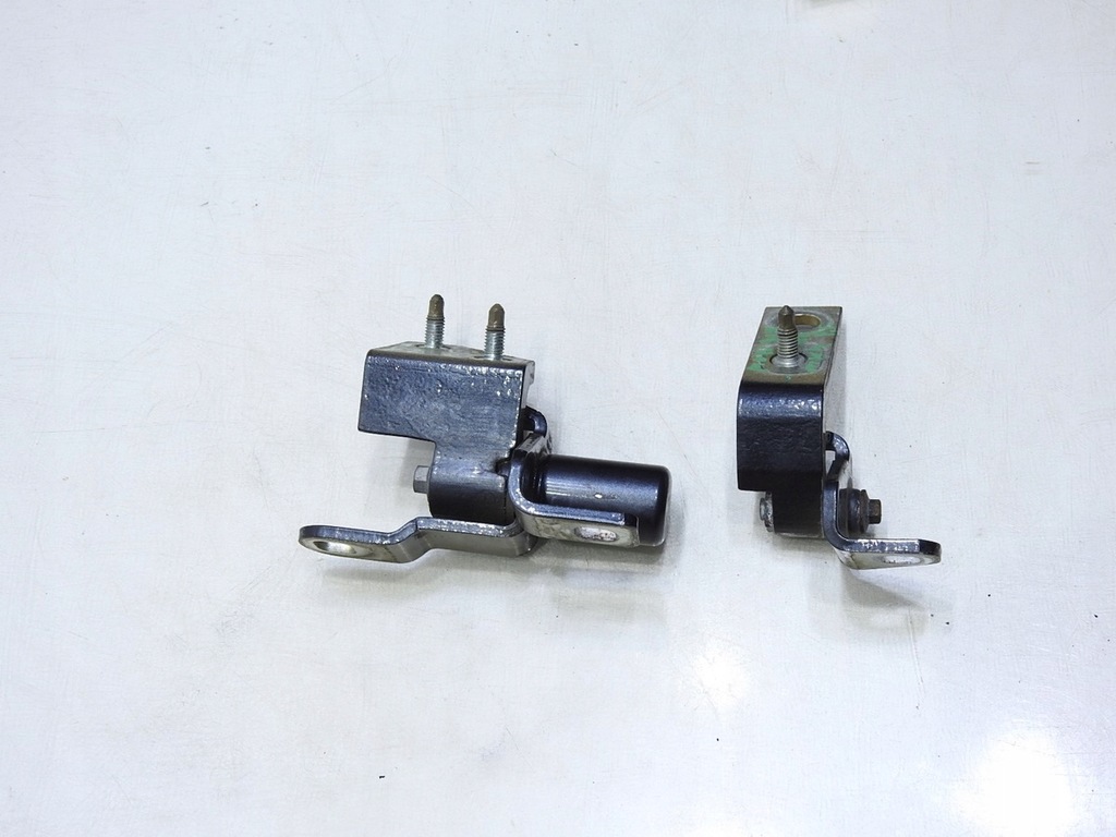 фото №2, Петля петлі двері правий задня x6 ford mondeo mk4