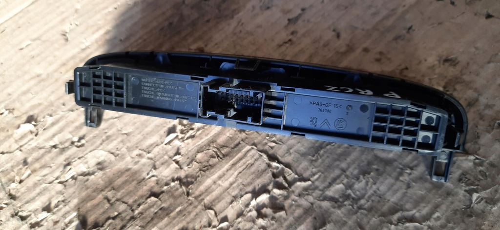 фото №10, Панель переключатель esp aram peugeot rcz 98060424xt