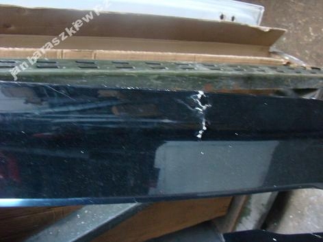 Решётка  капот renault midium 01 Цена