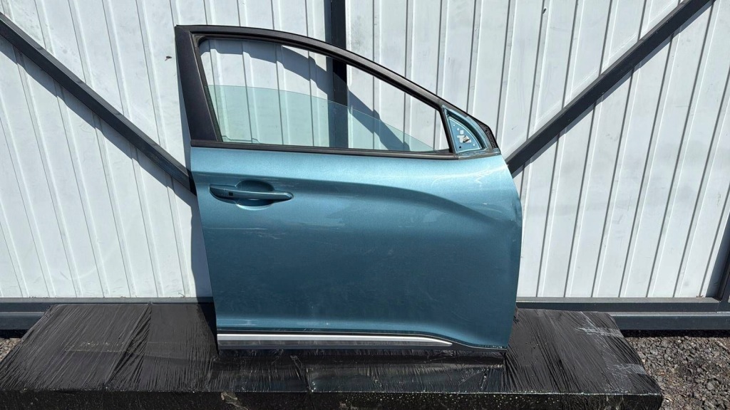 фото №1, Hyundai kona i двері праве перед передні повний колір su8