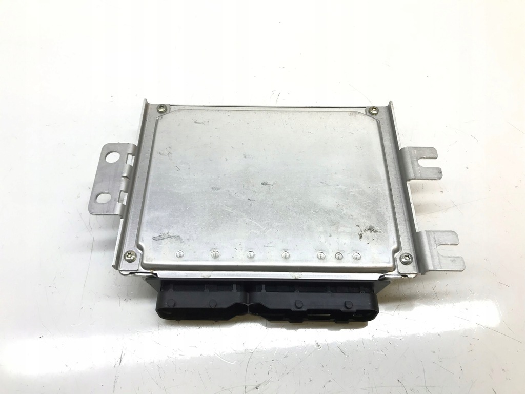 фото №8, Hyundai tucson jm 2007 бортовой компьютер / блок управления ecu i комплект ключей