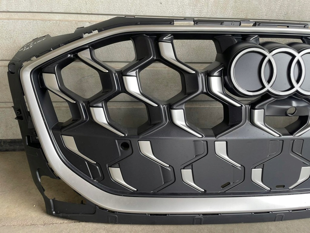 фото №5, Audi q5 s-line sq5 перед решітка радіатора решітка радіатора 8ma853651b