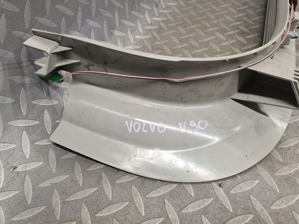фото №8, Молдинг накладка защита порог перед передняя левая volvo s90 v90 31377616