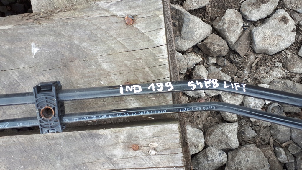 фото №8, S4 b8 провода топлива подвеска 3.0 tfsi s5 бензин