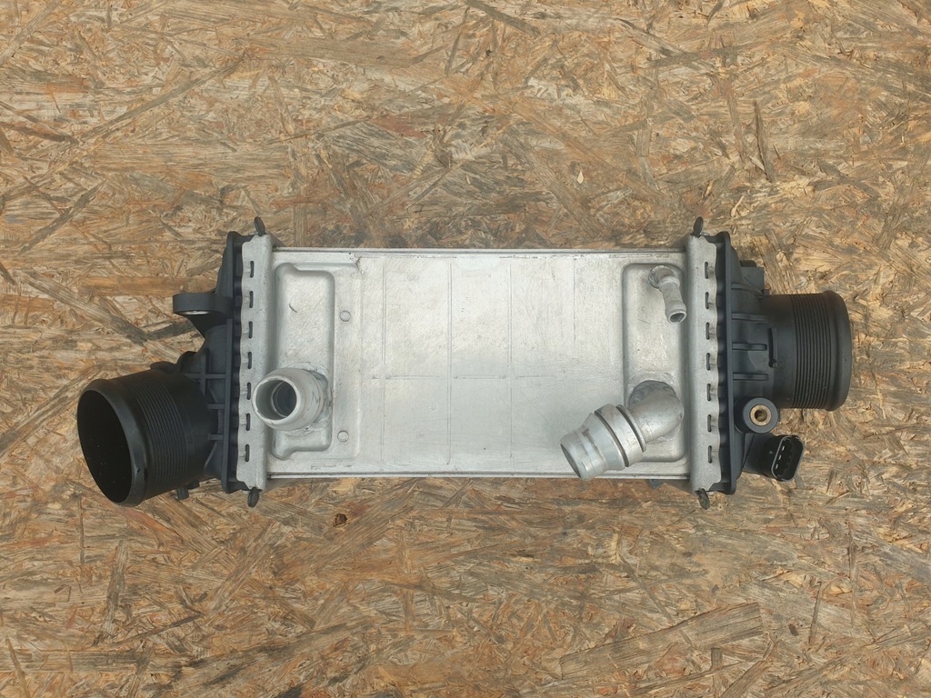 фото №1, Інтеркулер alfa romeo stelvio 2.9q hw296002