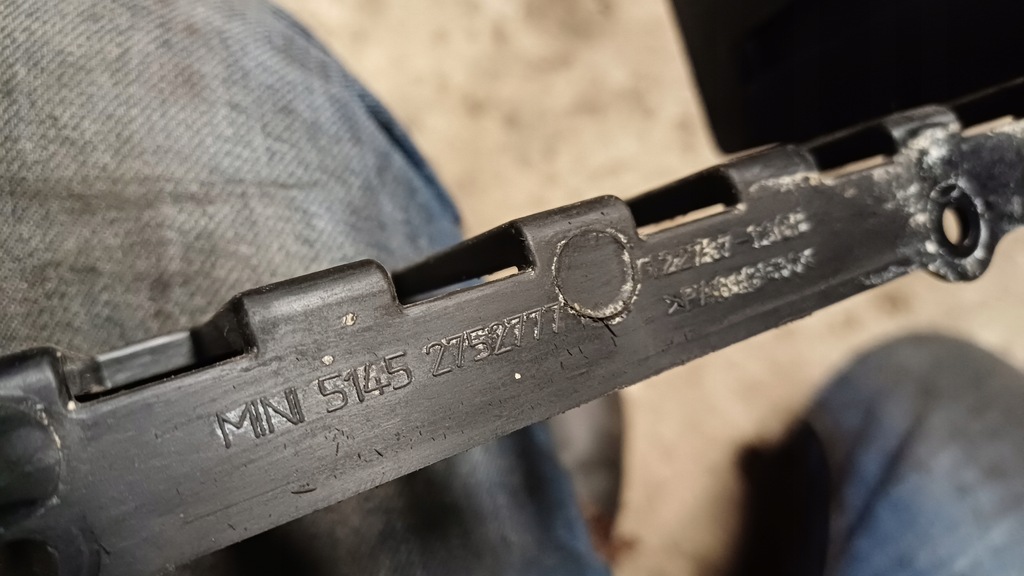 фото №3, Mini cooper r56 кронштейн рамка 2752777