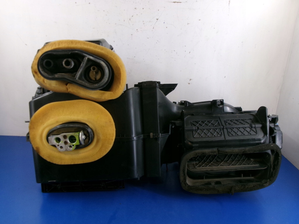 фото №1, Seat ibiza 6l lift комплектная отопитель корпус воздуходувка