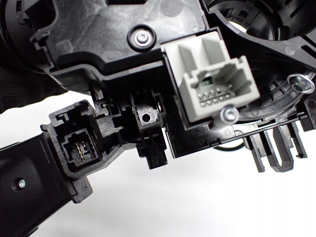 фото №12, Рычаг переключатель лента комбинированный 255672098r dacia duster ii 23r