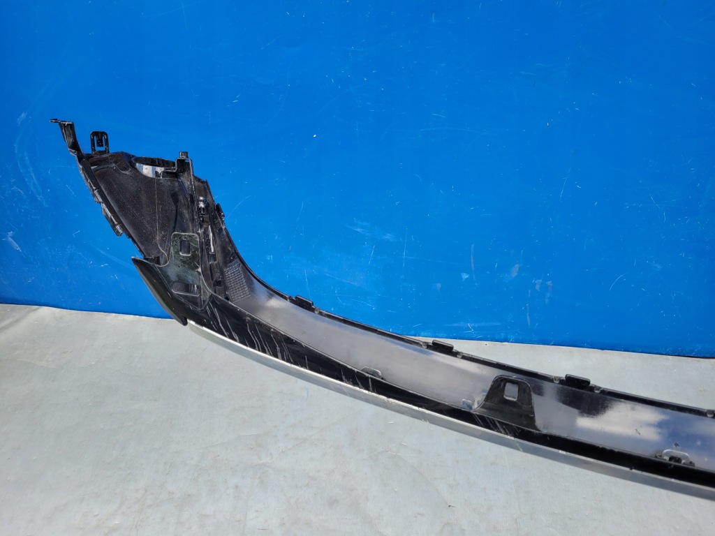 фото №15, Toyota corolla e21 hb kombi gr sport 19- молдинг нижняя бампера решётка