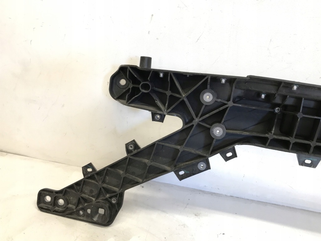 Tesla model 3 підсилювач поперечина перед 1610863-00-d Ціна