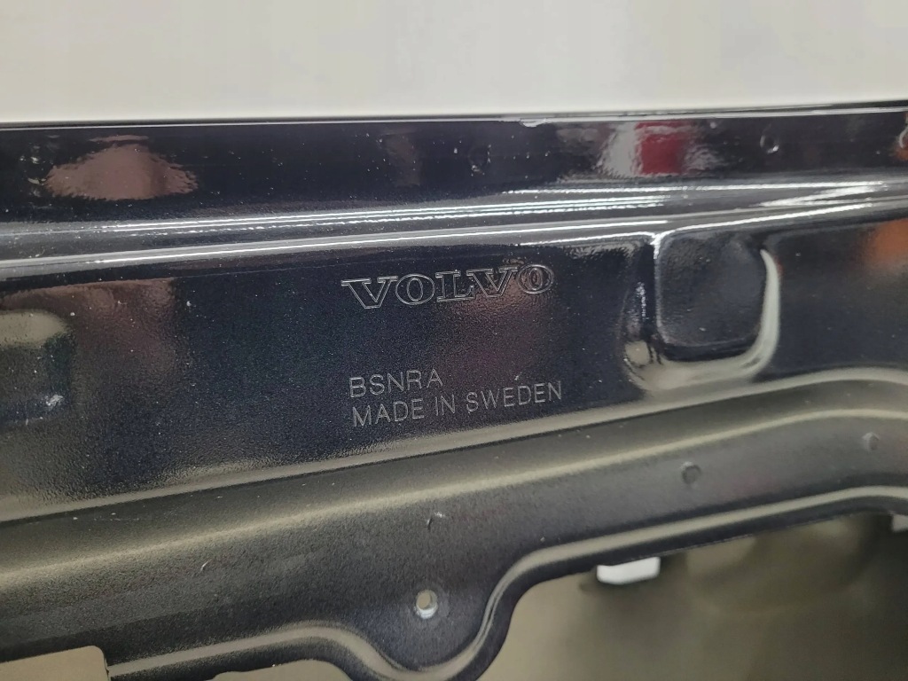 Volvo xc60 2 2 17- дверь задний  задние правое fv с Разборки