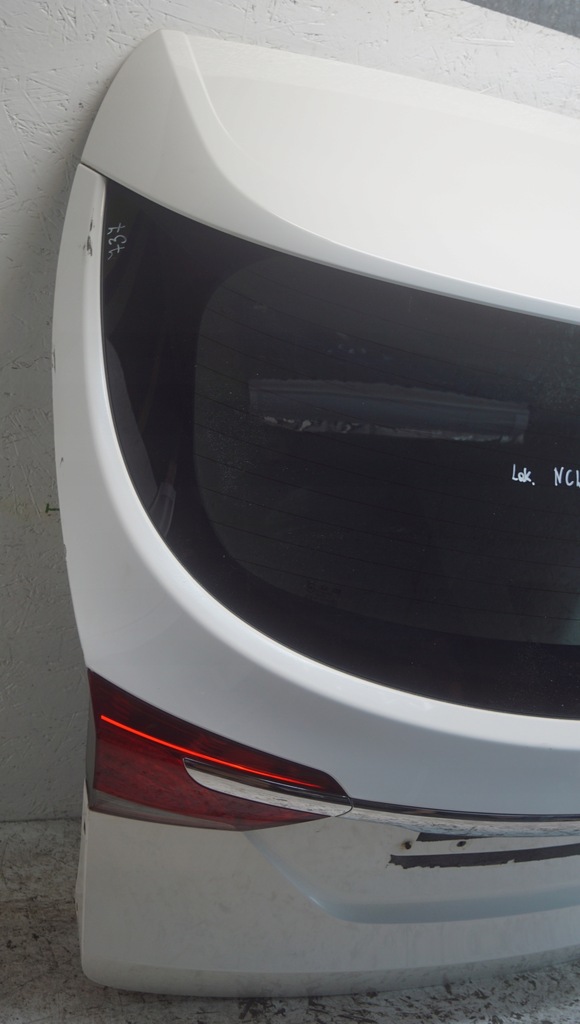 фото №13, Крышка багажника багажника задняя hyundai i40 kombi ncw