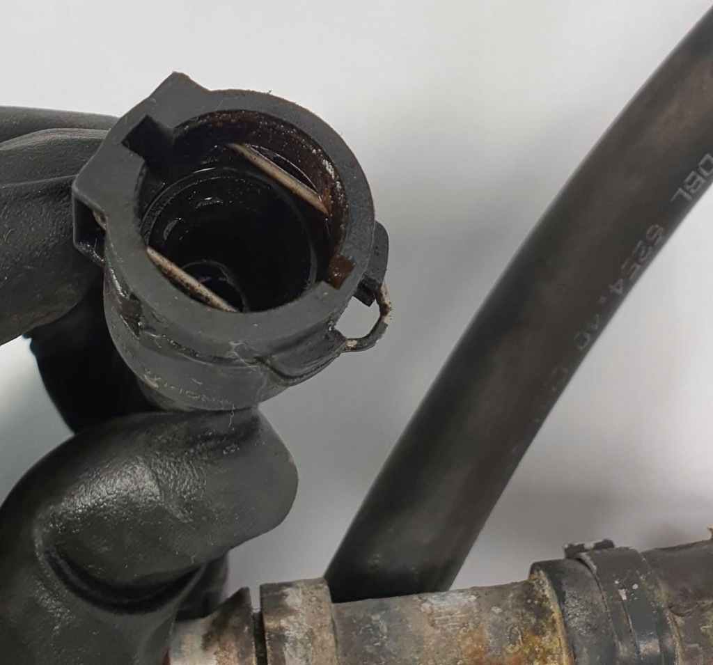 Пабтрубок  трубка шланг adblue mercedes actros mp4 9305010382 Доставка