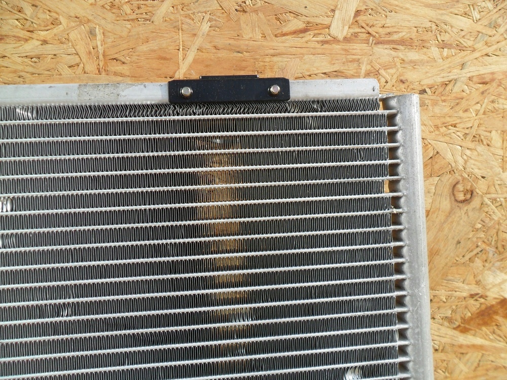 фото №12, Toyota hilux 2005- радиатор кондиционера